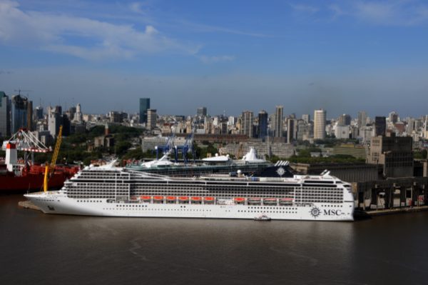 Argentina MSC Magnifica recala al Puerto de Buenos Aires con más de 3