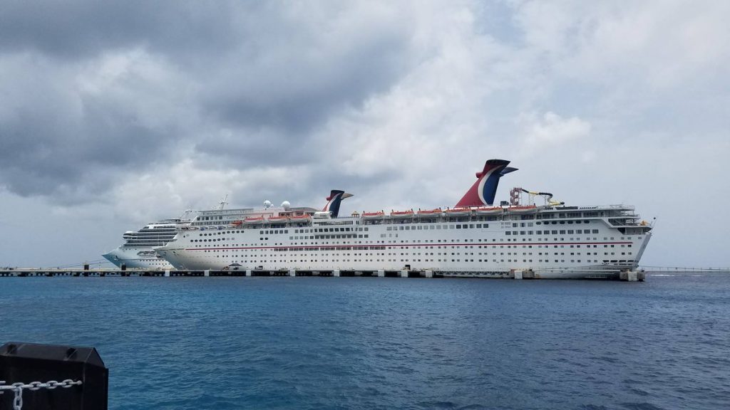 Carnival Corporation amplía programa de aprendizaje para cadetes marítimos en México