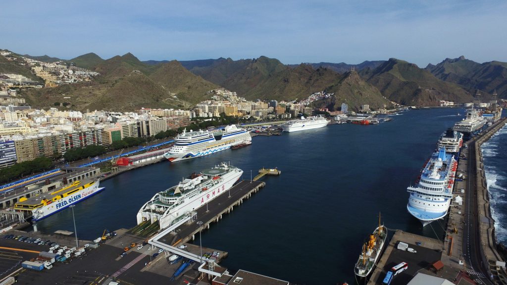 Santa Cruz de Tenerife encabeza número de cruceristas atendidos por CAI