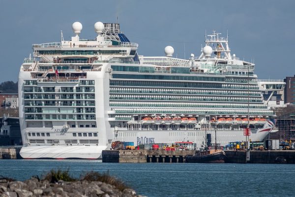 P&O Cruises presenta colección de invierno 2028/29 para 130 destinos