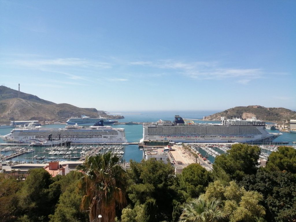 Definen perfil de crucerista que arriba a puerto español de Cartagena