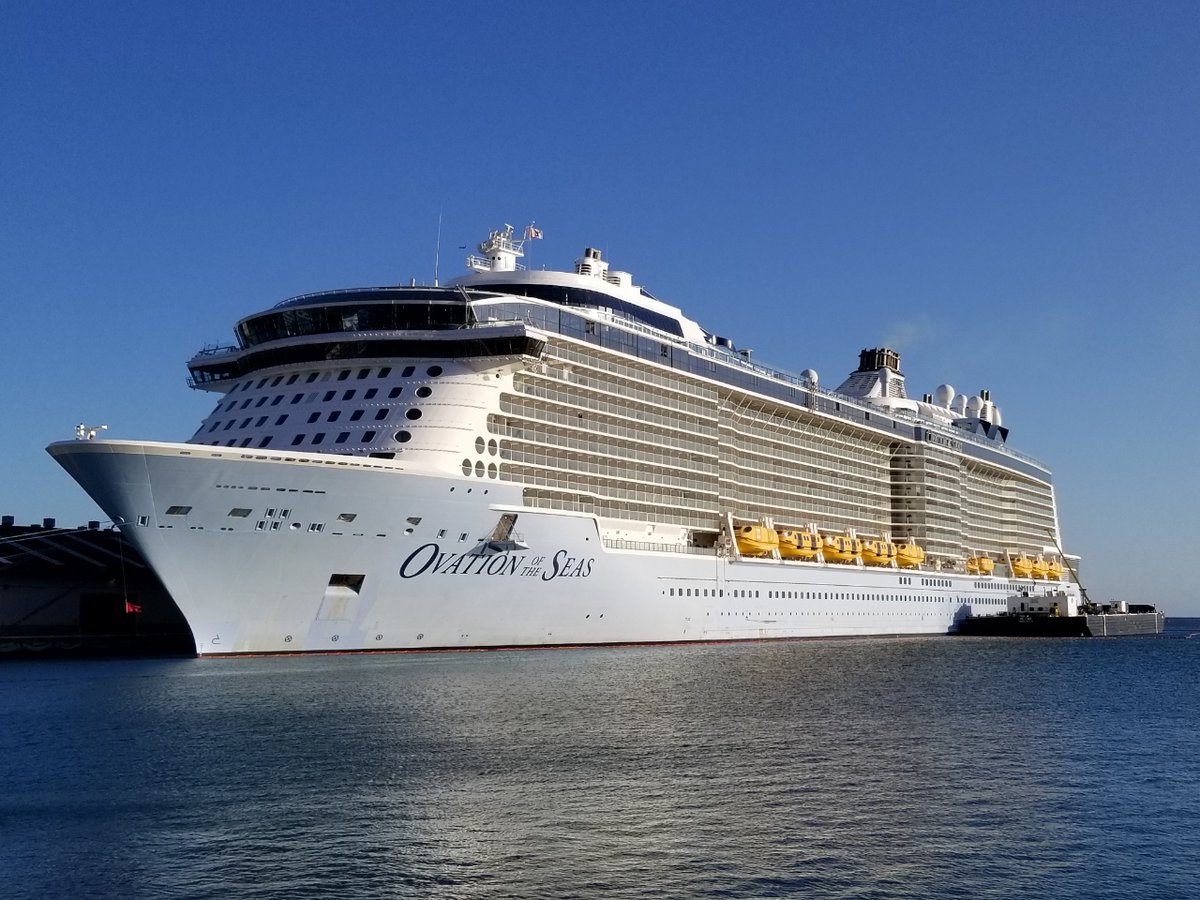 Hawái Ovation of the Seas se convierte en el crucero más grande en