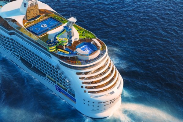 Voyager of the Seas cambia itinerario debido a huracán Simon