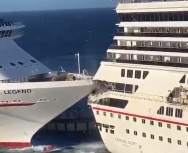 Dos cruceros de Carnival chocan en Puerto de Cozumel en México -  PortalCruceros