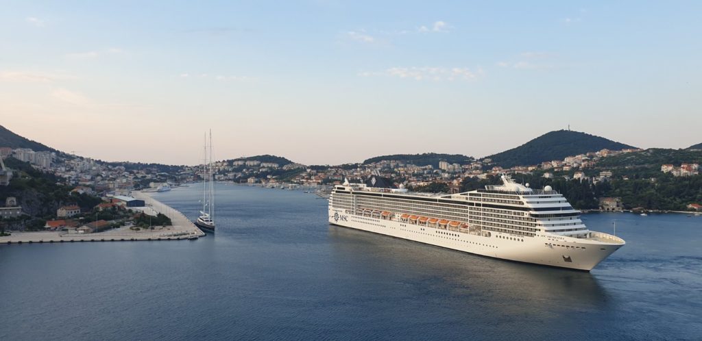 Croacia: Puerto de Dubrovnik recibe a su primer crucero con pasajeros desde el inicio de la pandemia