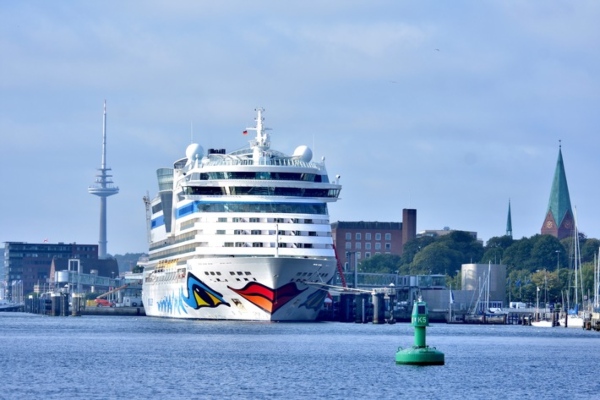 Puerto de Kiel valora número de pasajeros de 2021