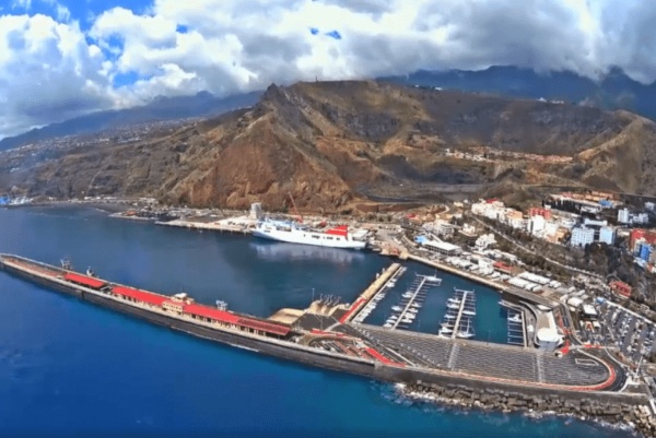 Campaña para visitar Canarias incluye isla afectada por erupción volcánica