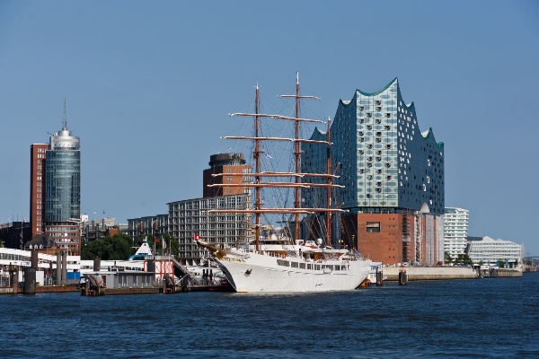 Hamburgo: Comienzan a tomar forma operaciones en nuevo Cruise Center HafenCity