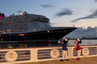 Disney Wish arriba a su nuevo puerto base en Florida
