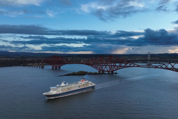 Fred. Olsen Cruise Lines lanza venta de verano en viajes seleccionados