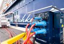 Mein Schiff 6 completa pruebas de uso de energía de tierra en Puerto de Kiel