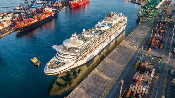 Sapphire Princess finaliza travesía de 14 días en DP World San Antonio