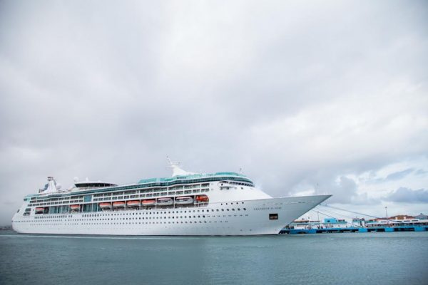 Royal Caribbean amplía aventuras caribeñas para 2027-2028