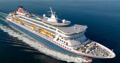 Autoridad de Dart Harbour dona parte de tarifa de pasajero del Balmoral a escuela de niños