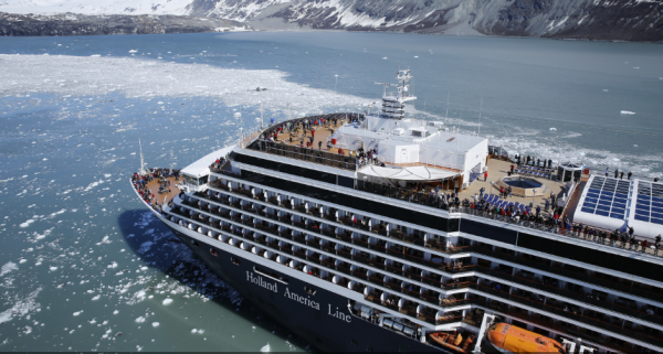 Holland America Line garantiza visitas a glaciares en itinerarios
