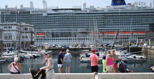 Autoridad Portuaria de A Coruña extiende concesión de terminal de cruceros