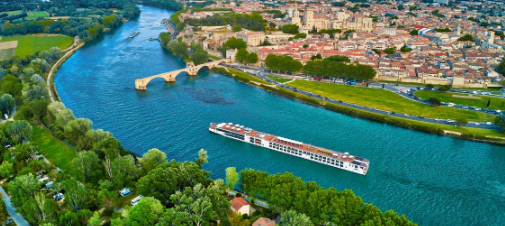 Viking Cruises ofrece viajes por ríos de Europa con tarifa aérea internacional gratuita