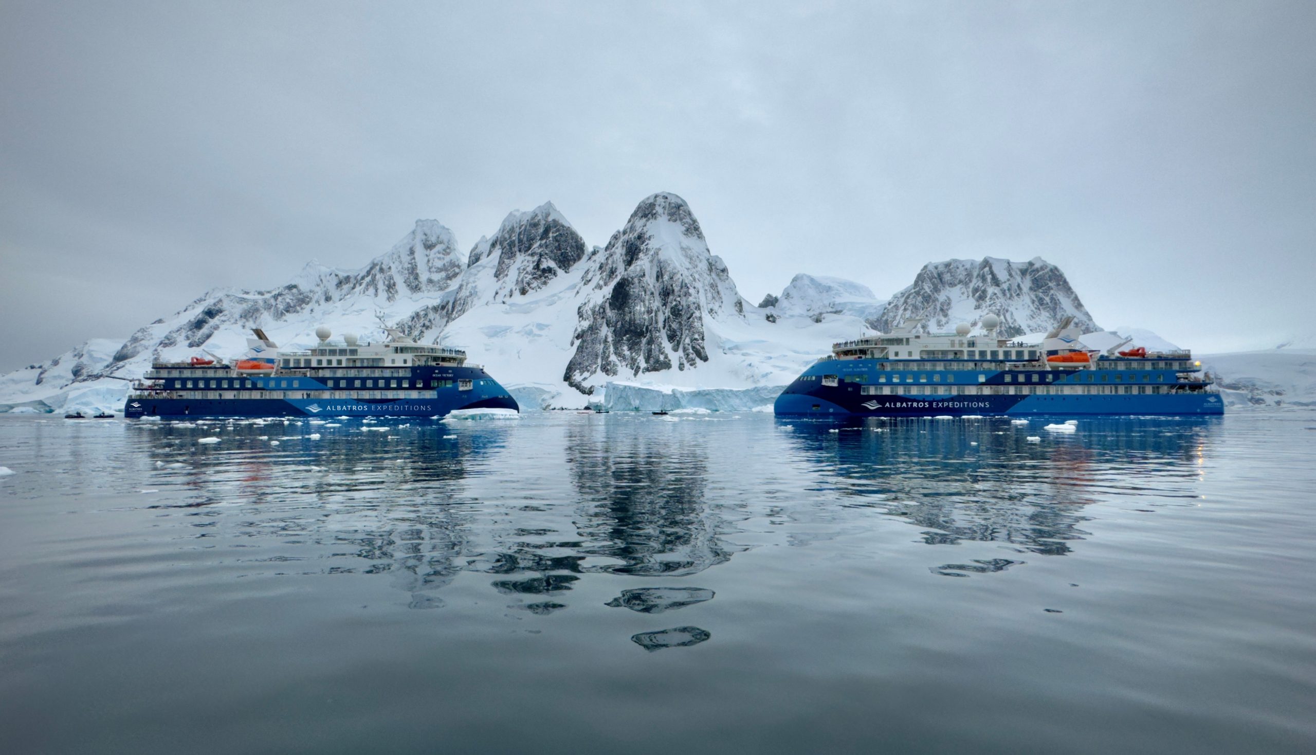 Albatros Expeditions logra hito histórico en la Antártida - PortalCruceros