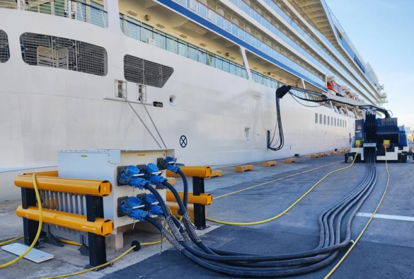 Viking Saturn se convierte en el primer crucero en utilizar energía costera en La Valeta