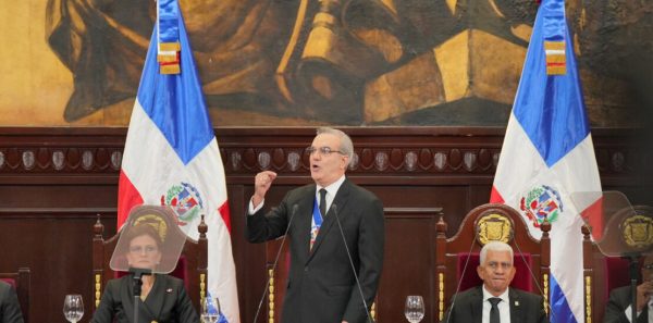 Presidente de República Dominicana resalta avances en puertos de cruceros del país