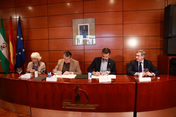 Gobierno andaluz se adhiere al manifiesto por sostenibilidad en náutica y cruceros