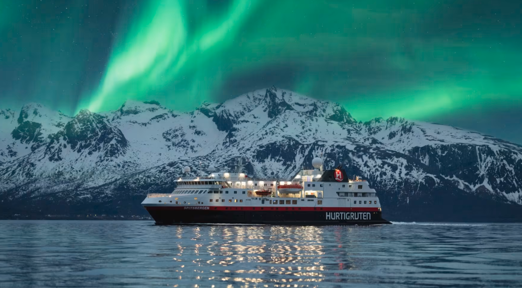 Hurtigruten amplía su promesa de auroras boreales - PortalCruceros