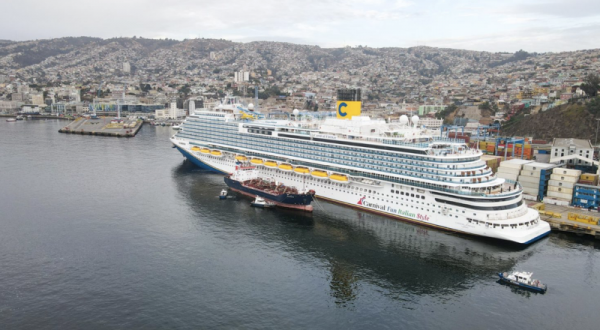 Puerto de Valparaíso recibe a último buque de su temporada de cruceros 2023-2024
