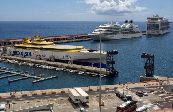 España: Puerto de Santa Cruz de La Palma aumenta atención de pasajeros