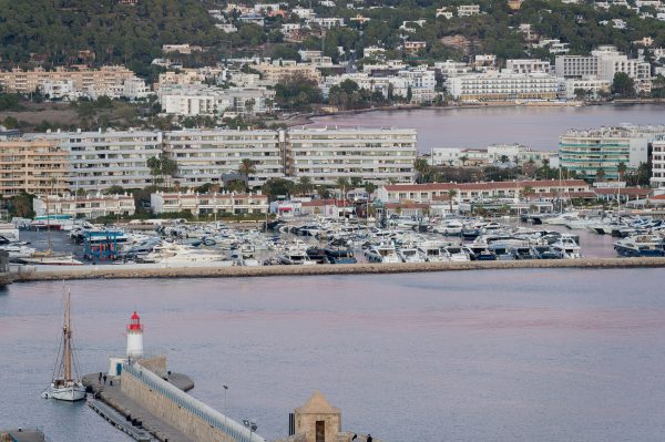 Adelantan lpuesta en servicio de 100 amarres en Marina Botafoch en Puerto de Eivissa