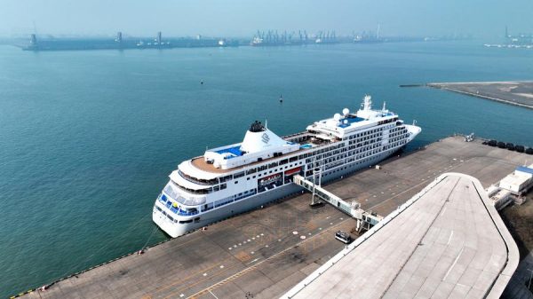China aplica política que permite entrada sin visa a grupos de turistas extranjeros a través de cruceros