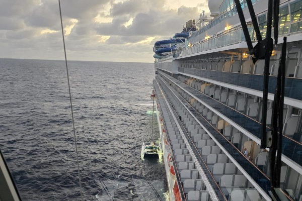 Buque de P&O Cruises Australia realiza rescate en alta mar