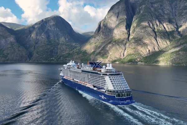 Celebrity presenta primer President's Cruise en fiordos noruegos en 2025