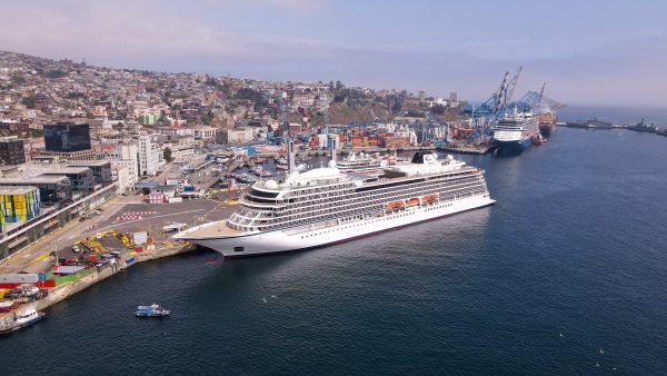 Puerto de Valparaíso aguarda por llegada de 30 cruceros a contar de octubre