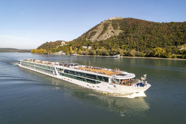 TUI River Cruises lanza su barco de mayor capacidad