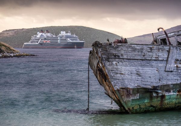 Ushuaia sumará 19 escalas de naves de Seabourn en temporada 2026-2027