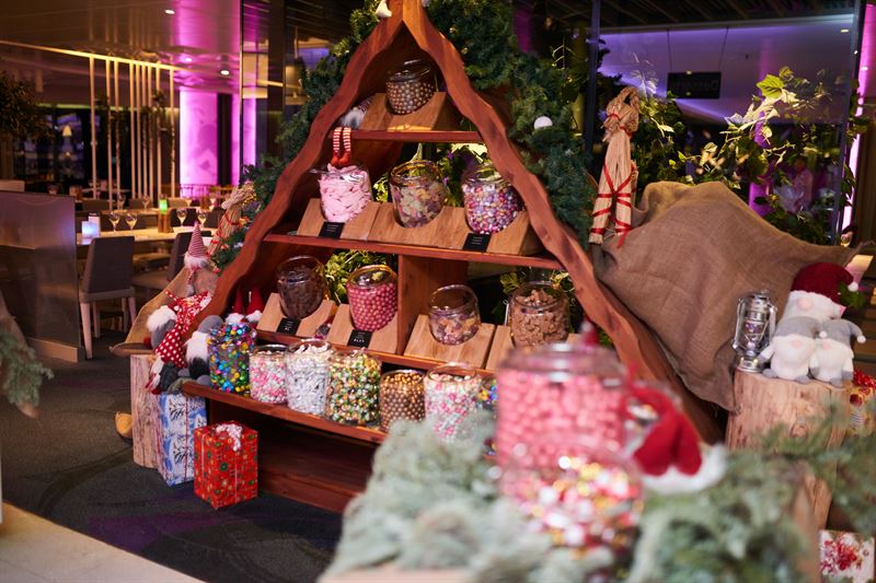 Viking Line comienza a servir su buffet navideño marcado por la ...