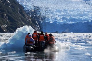 Ikarus Tours destaca viaje a la Patagonia en buque Ventus Australis