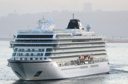 Viking Jupiter recala por dos noches al Puerto de Valparaíso