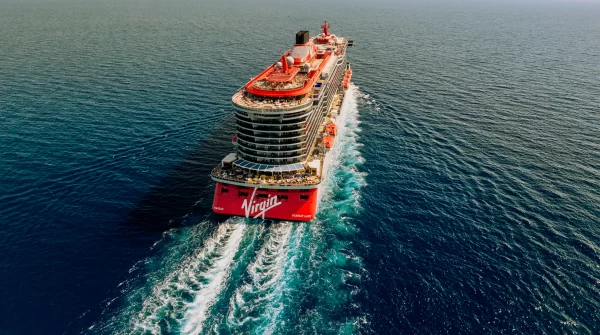 Virgin Voyages es nominada a seis premios 10Best Readers' Choice Awards 2025 de USA Today