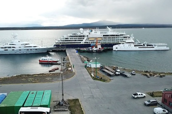 Terminal Marítimo Patagonia Sur ve incremento de arribos turísticos