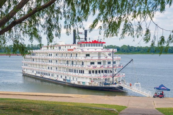 American Cruise Lines adelanta mayor temporada en río Mississippi