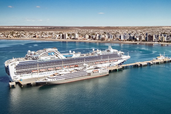 Argentina: L’Austral y el Sapphire Princess arriban a Chubut