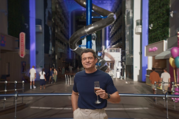 Orlando Bloom destaca seis atracciones del MSC World America