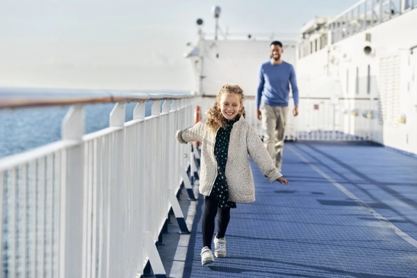 Scandlines transporta 18% más pasajeros en Pascua de 2025 que un año antes
