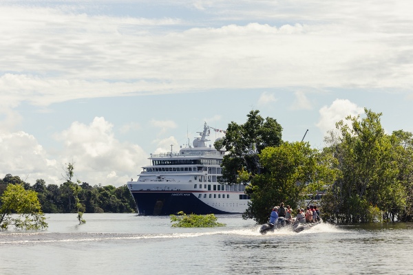 Hapag-Lloyd Cruises destaca viajes por el Amazonas
