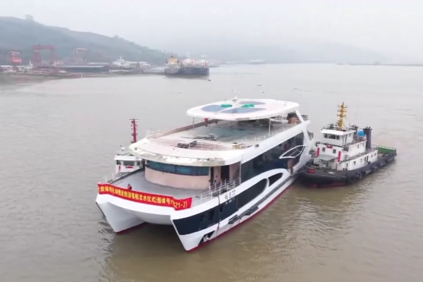 Primer buque turístico de alta mar eléctrico de China concluye primeras pruebas