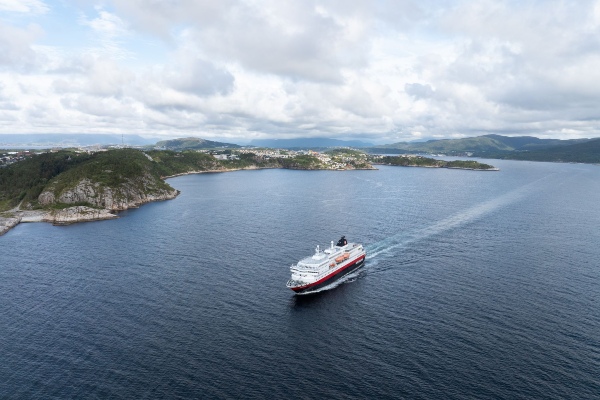 Hurtigruten dispone regreso a servicio de renovado MS Nordlys