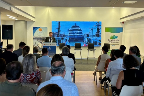 Puerto de Sevilla acoge Encuentros Marítimos para abordar retos y oportunidades del turismo marítimo en el sur de Europa