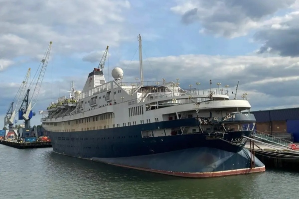 Subastan nuevamente crucero Astoria