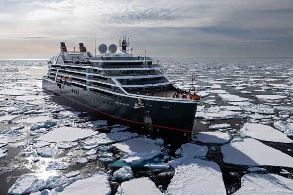 Seabourn anuncia primer Grand Expedition de polo a polo